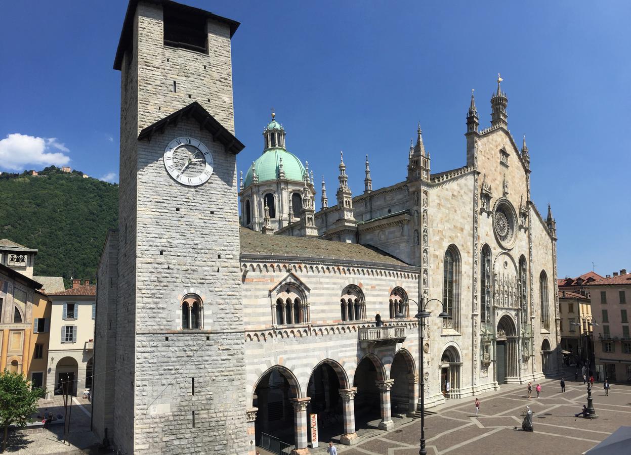 Apartamento Piazza Duomo Amazing Como Exterior foto
